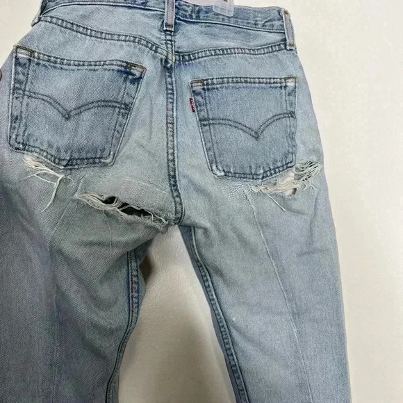 Reformation x Levis Repurposed Distressed Jeans Size 24 - Picture 5 of 8